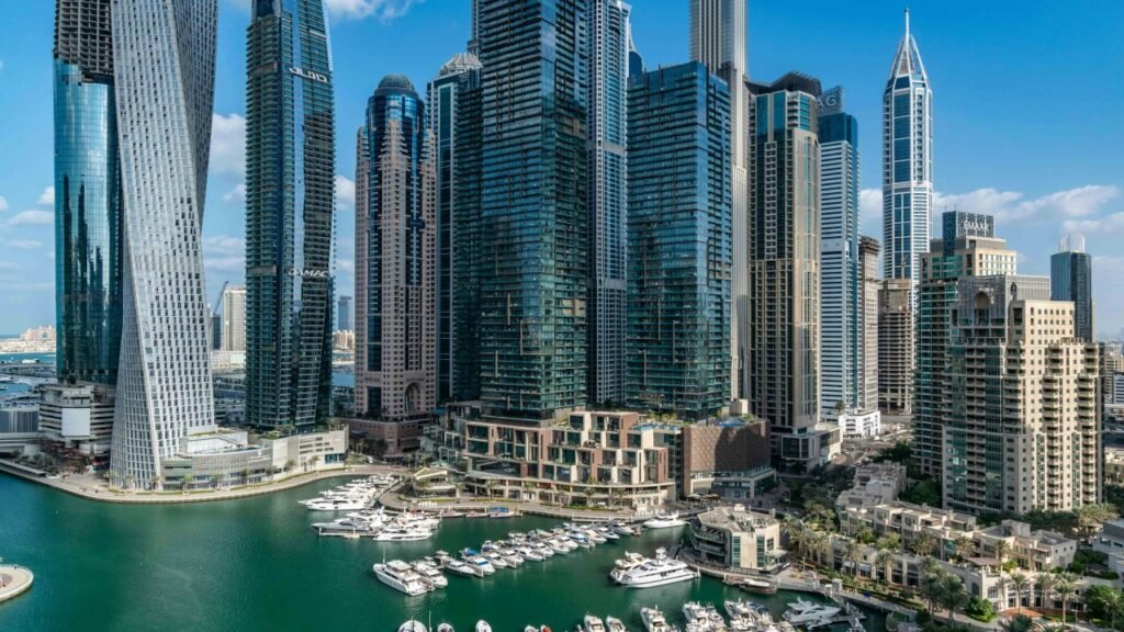 Top Benefits of Buying Property in Dubai for US Investors in 2026
