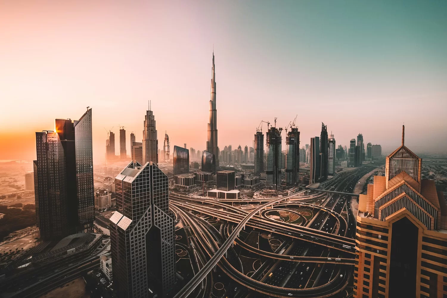 Best Time to Buy Property in Dubai: A US Investor’s
